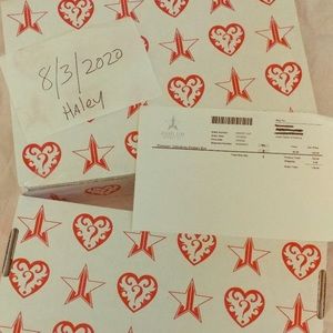 2- 2020 valentines premium Jeffree * boxes Alien